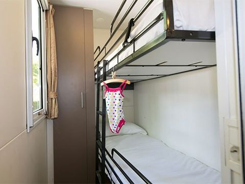 MOBILHOME 6 personnes - Mobil-home | Classic | 3 Ch. | 4/6 Pers. | Terrasse surélevée | Clim.