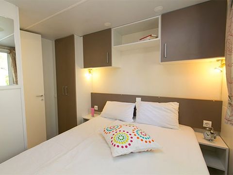 MOBILHOME 6 personnes - Mobil-home | Classic | 3 Ch. | 4/6 Pers. | Terrasse surélevée | Clim.