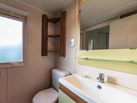 MOBILE HOME 6 people - 3 Rooms 6 People Air-conditioned + TV (4 adults + 2 children under 12 years max)