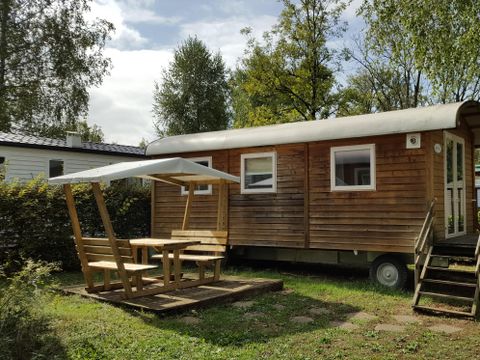 UNUSUAL ACCOMMODATION 4 people - Caravan