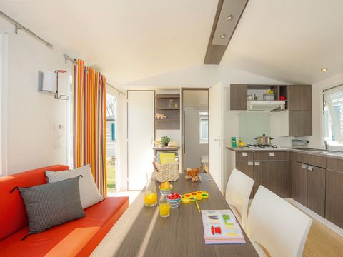 MOBILHOME 6 personnes - Mobil-home | Classic XL | 3 Ch. | 6 Pers. | Terrasse surélevée | Clim.