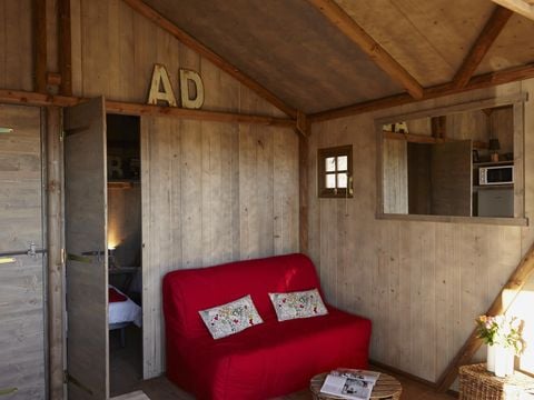 CANVAS AND WOOD TENT 4 people - COMFORT + 38 sqm