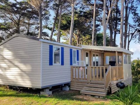 MOBILE HOME 4 people - 2 bedrooms (40m2) - dishwasher and/or washing machine - 2 bathrooms - sea view