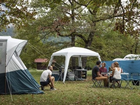 TENTE 4 personnes - Prêt à Camper Quatro Confort + Frigo