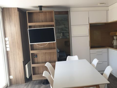 MOBILE HOME 6 people - Premium Luxe 40m² (2bed-4/6 pers.)