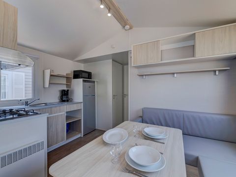 MOBILHOME 6 personnes - Mobil-home | Comfort | 2 Ch. | 4/6 Pers. | Terrasse simple | Clim.