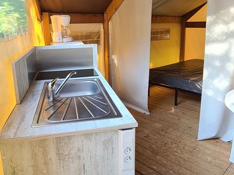 BUNGALOW TOILÉ 4 personnes - STYLE JUNIOR (Sans sanitaires)