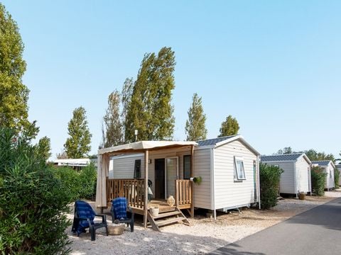 MOBILE HOME 5 people - COTTAGE - 2 Bedrooms - TV