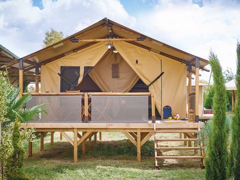 CANVAS AND WOOD TENT 5 people - BALI Lodge Tent