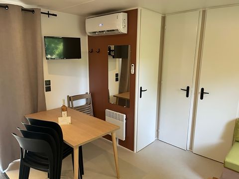 MOBILE HOME 6 people - Premium space 31m² 3 bedrooms air conditioning TV