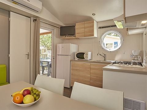 MOBILHOME 6 personnes - Mobil-home | Classic | 3 Ch. | 6 Pers. | Terrasse Couverte | Clim. | TV