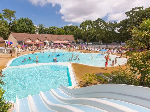 Camping Siblu Les Pierres Couchées - Funpass inclus - Camping Loire-Atlantique