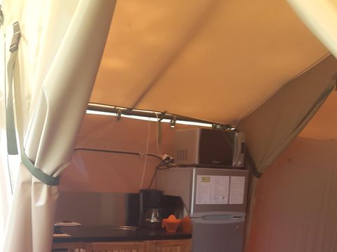 CANVAS AND WOOD TENT 5 people - VICTORIA LODGE - without sanitary facilities 20 sqm