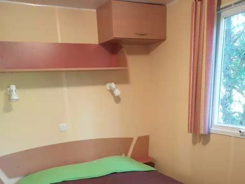 MOBILE HOME 6 people - 5/6 person mobile home with sanitary facilities and tv with covered terrace