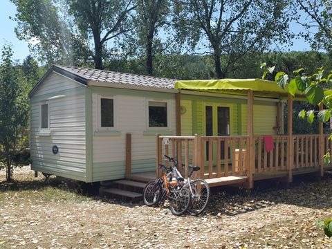 MOBILE HOME 5 people - 4/5 person mobile home with sanitary facilities and tv with covered terrace