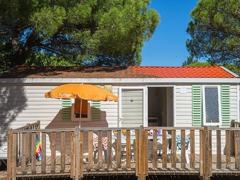 MOBILE HOME 8 people - Mobil-home | Classic | 3 Bedrooms | 6/8 Pers. | Uncovered elevated terrace | Air-conditioning.