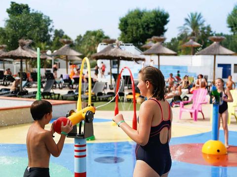 BONNES VACANCES sur CAMPING LE BOSC**** - Camping Pyrénées-Orientales