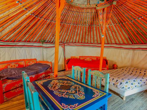 UNUSUAL ACCOMMODATION 2 people - yurt