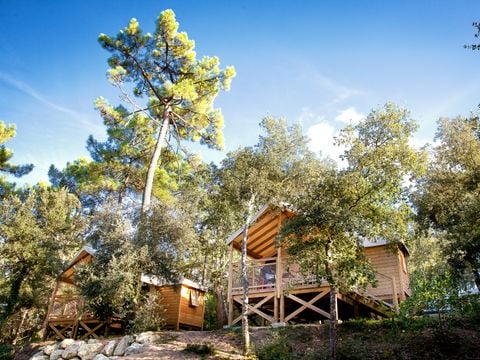 TENTE 5 personnes - Cabane sur pilotis 5 personnes