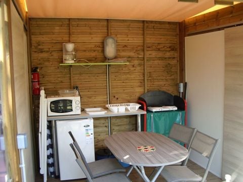 HÉBERGEMENT INSOLITE 4 personnes - Cabane Natura, sans sanitaires