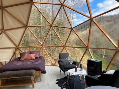 HÉBERGEMENT INSOLITE 4 personnes - DÖME LODGE SPA sans salle de bain