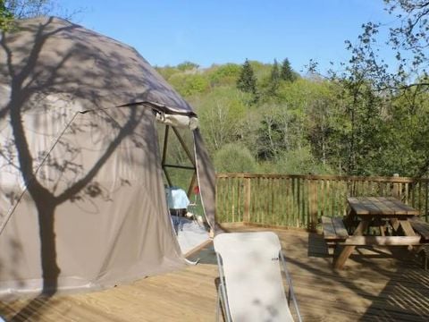 HÉBERGEMENT INSOLITE 4 personnes - DÖME LODGE SPA sans salle de bain