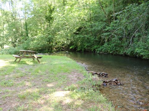 Camping Moulin de Chaules  - Camping Cantal - Image N°28