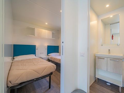 MOBILHOME 6 personnes - Mobil-home | Classic | 3 Ch. | 6 Pers. | Terrasse surélevée