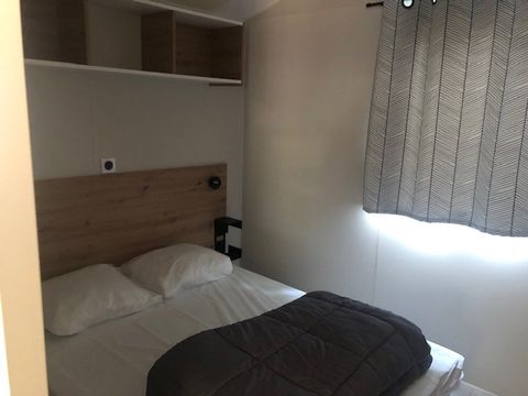 MOBILHOME 4 personnes - BAHIA 2023 - 29m²  2 chambres avec terrasse bois couverte - LAVE VAISSELLE inclus