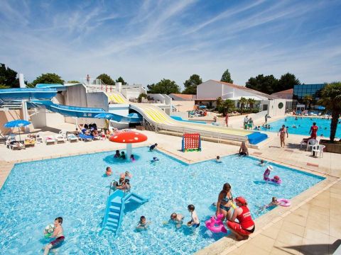 Camping Siblu Le Bois Masson - Funpass inclus - Camping Vendée