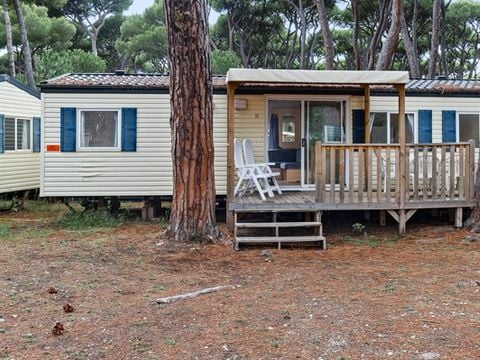 MOBILE HOME 8 people - Classic | 3 Bedrooms | 6/8 Pers. | Raised terrace