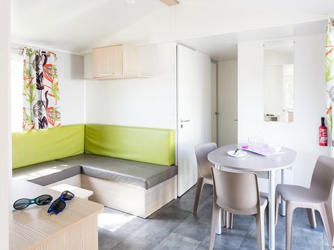 MOBILHOME 4 personnes - Mobil-home | Comfort XL | 2 Ch. | 4 Pers. | Terrasse surélevée