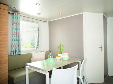 MOBILE HOME 4 people - GOYAVE -25 m² - 2 bedrooms- integrated terrace