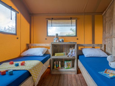 CANVAS AND WOOD TENT 6 people - Glamping Woody lodge 3, Rooms without sanitary facilities