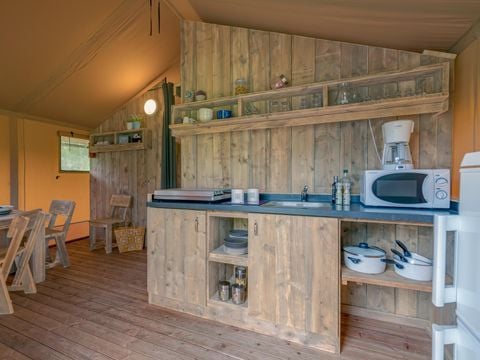 CANVAS AND WOOD TENT 6 people - Glamping Woody lodge 3, Rooms without sanitary facilities