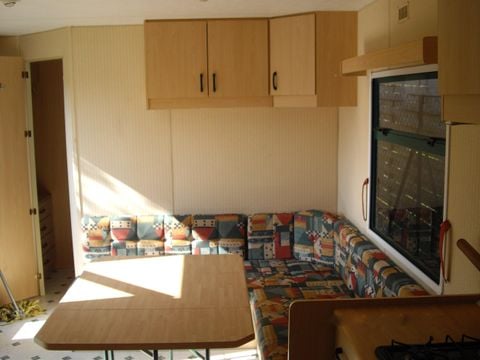 MOBILHOME 5 personnes - MH2 25 m² avec sanitaires