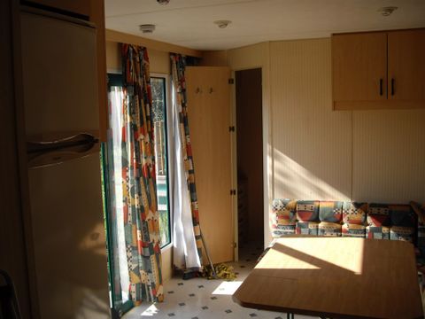 MOBILHOME 5 personnes - MH2 25 m² avec sanitaires