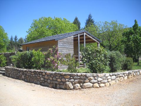 CANVAS BUNGALOW 4 people - Châtaigner hut without sanitary facilities