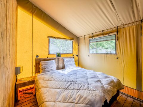 CANVAS AND WOOD TENT 4 people - Safari Tent Comfort 3 rooms 4 persons