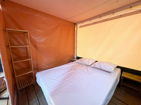 BUNGALOW TOILÉ 4 personnes - sans sanitaires