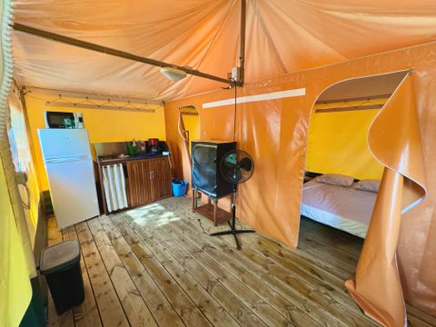 BUNGALOW TOILÉ 4 personnes - sans sanitaires