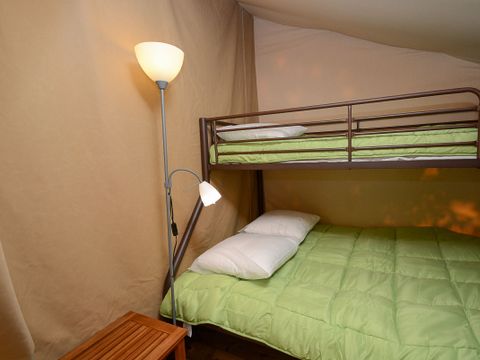 TENTE TOILE ET BOIS 5 personnes - SAFARI LODGE  sans sanitaires