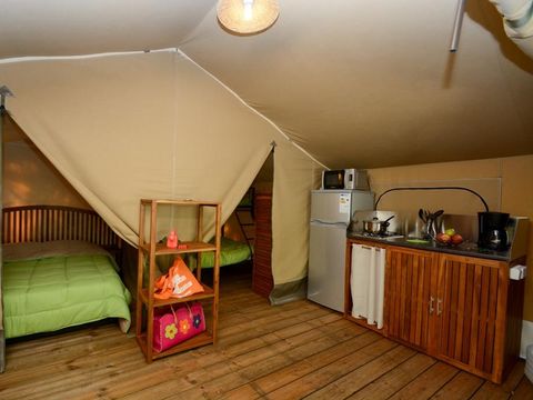 TENTE TOILE ET BOIS 5 personnes - SAFARI LODGE  sans sanitaires