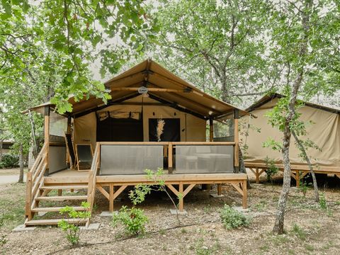 BUNGALOW 5 people - COSY LODGE (NO SANITARY FACILITIES)