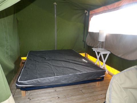 TENT 5 people - Freeflower (Without sanitary facilities)