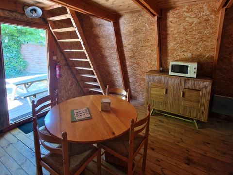 CHALET 4 personnes - CABANE DAVY CROCKETT