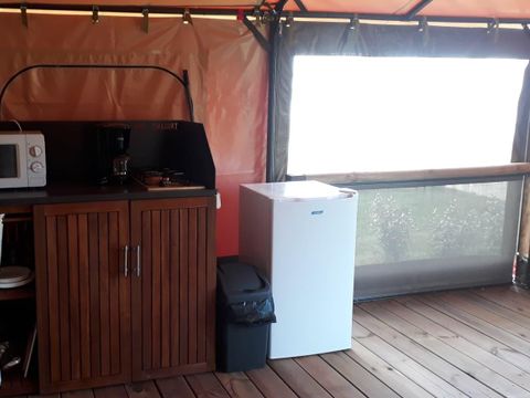 CANVAS AND WOOD TENT 5 people - LODGE (WITHOUT SANITARY FACILITIES)