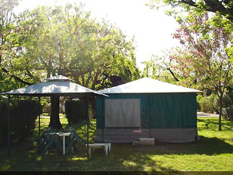 BUNGALOW TOILÉ 5 personnes - Sans sanitaires