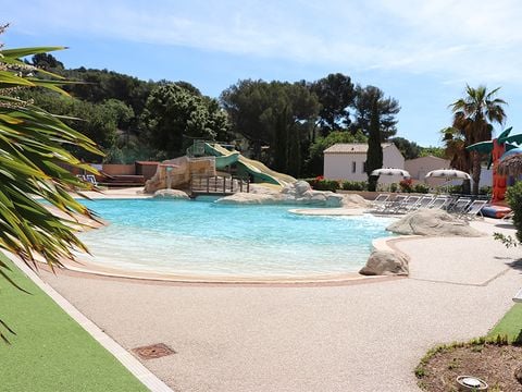 CAMPASUN le Mas de Pierredon - Camping Var - Image N°2