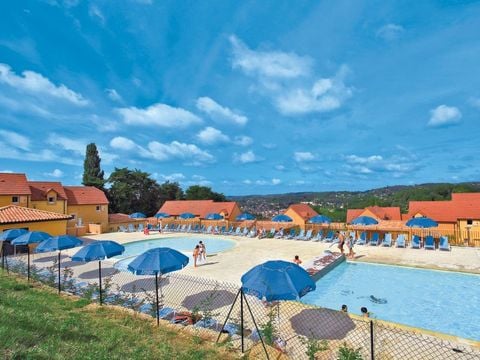 Résidence-Club Odalys Les Côteaux de Sarlat - Camping Dordogna